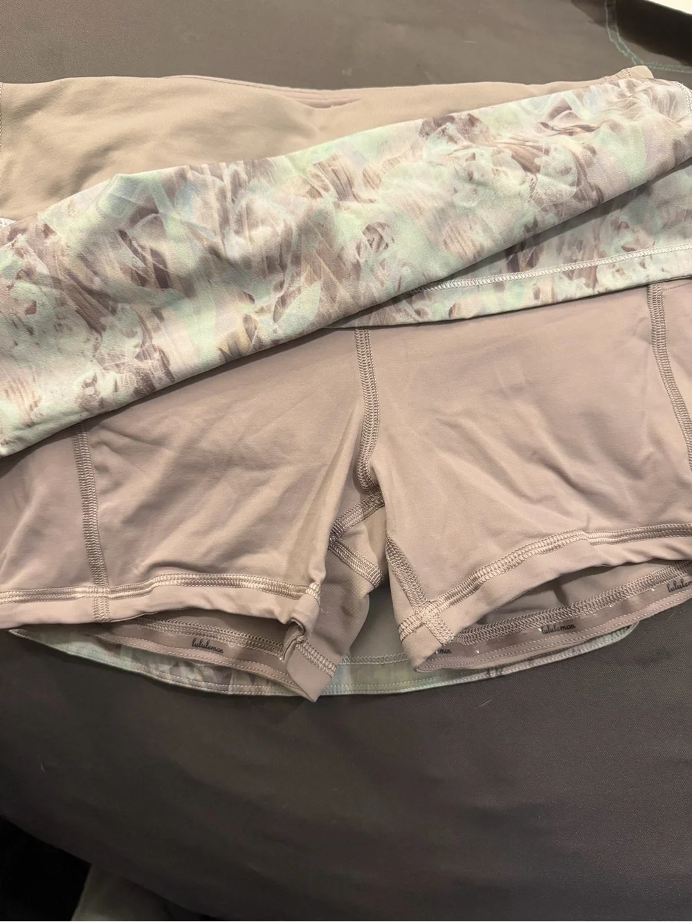 lululemon athletica Lavender and Beige Abstract Skater Skirt